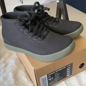 NOBULL Canvas Trainer Mid